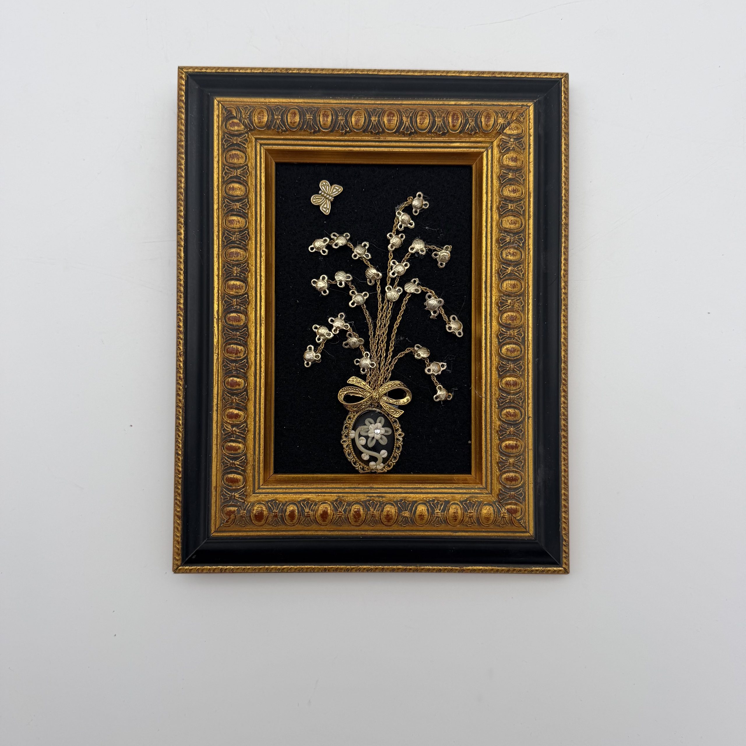Gold Arrangement in Vase - Jean Nevinger